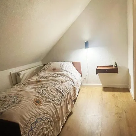 Charming Rooftop In Uhre